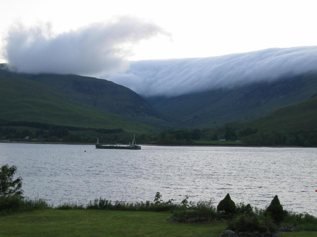 Stronchreggan View Guest House Fort William Esterno foto